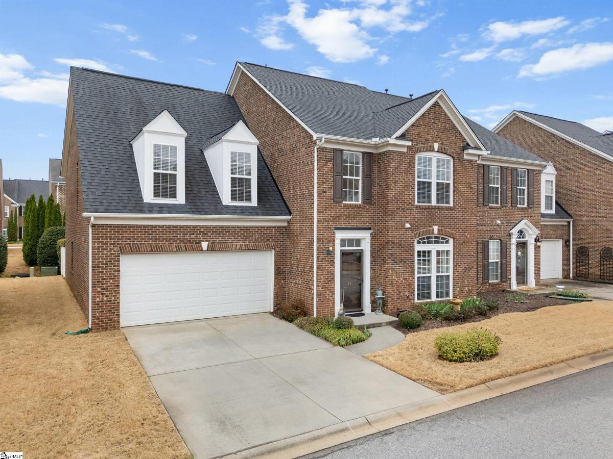 28 Everleigh Court