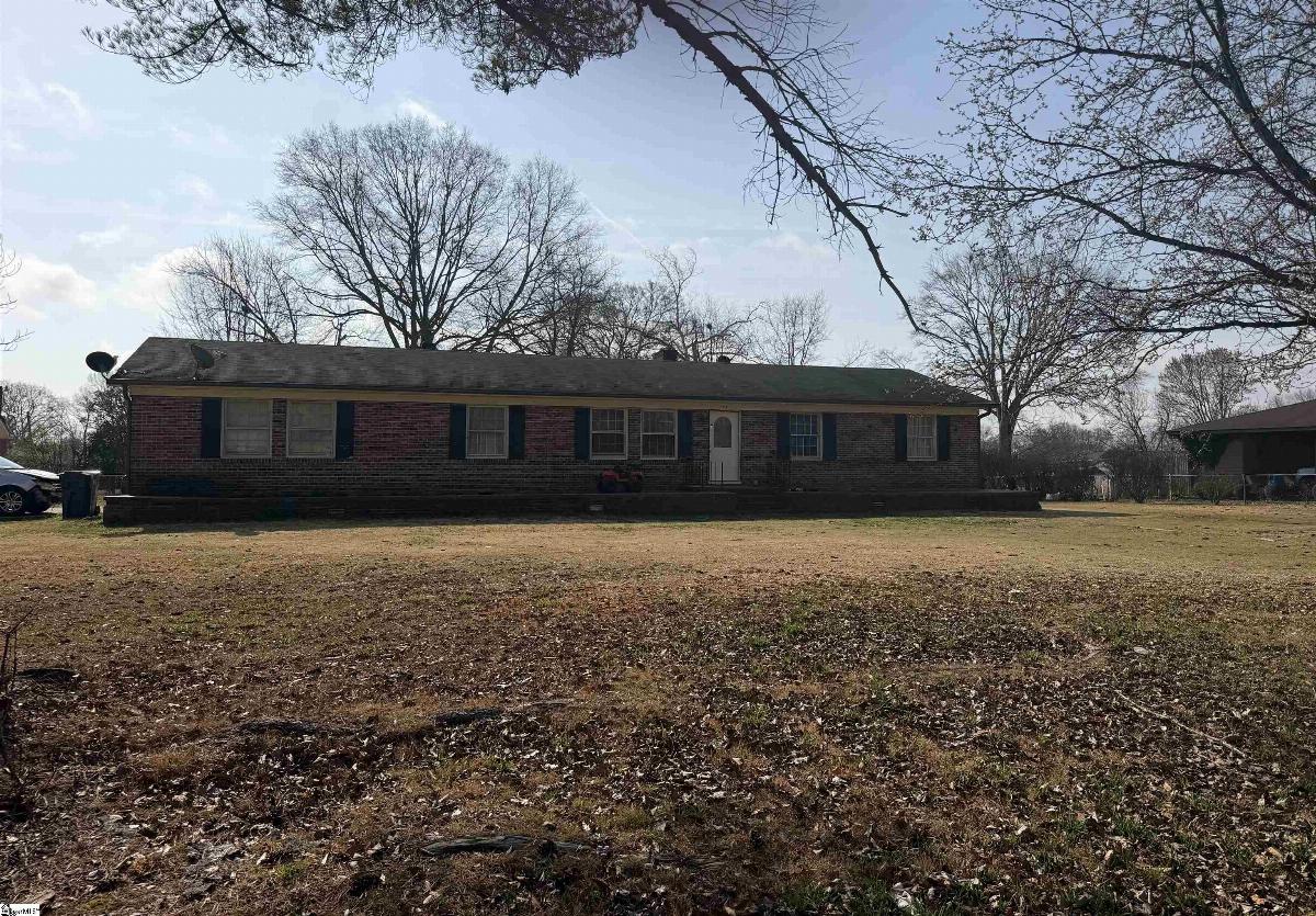 114 Rangeview Circle