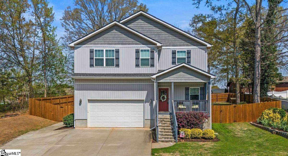 117 N River Hills Drive