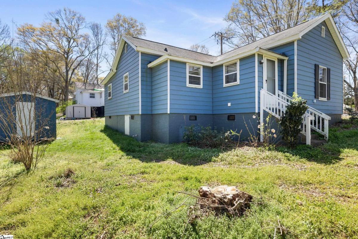 302 Lucky Street