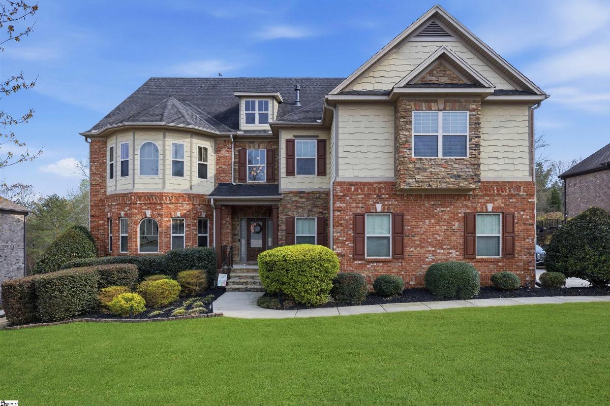 230 Tuxedo Lane