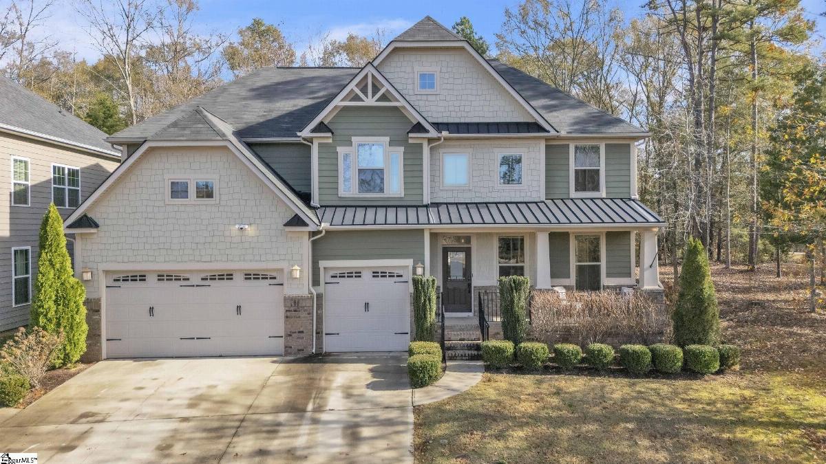 4 Woodland Chase Court