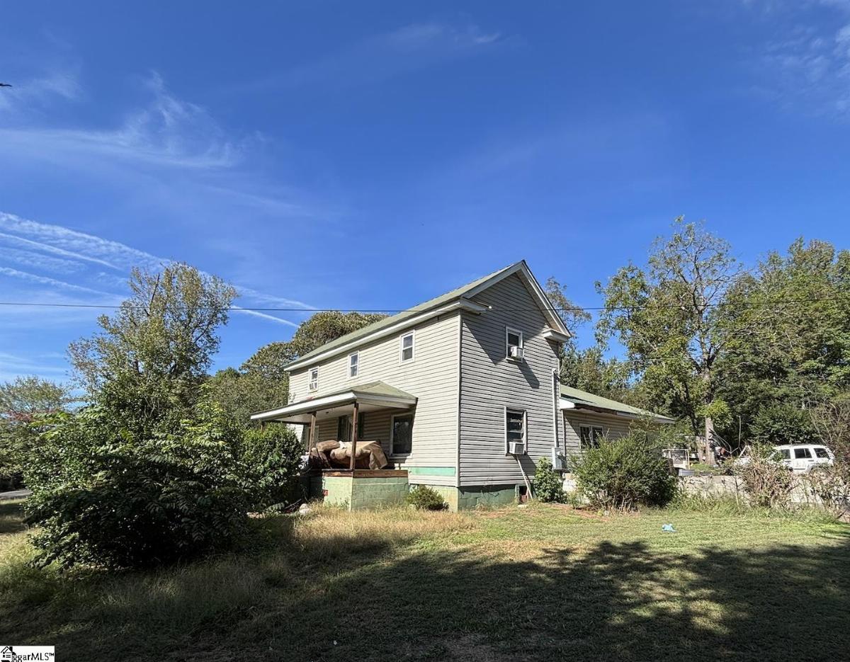 3696 N 14 Highway