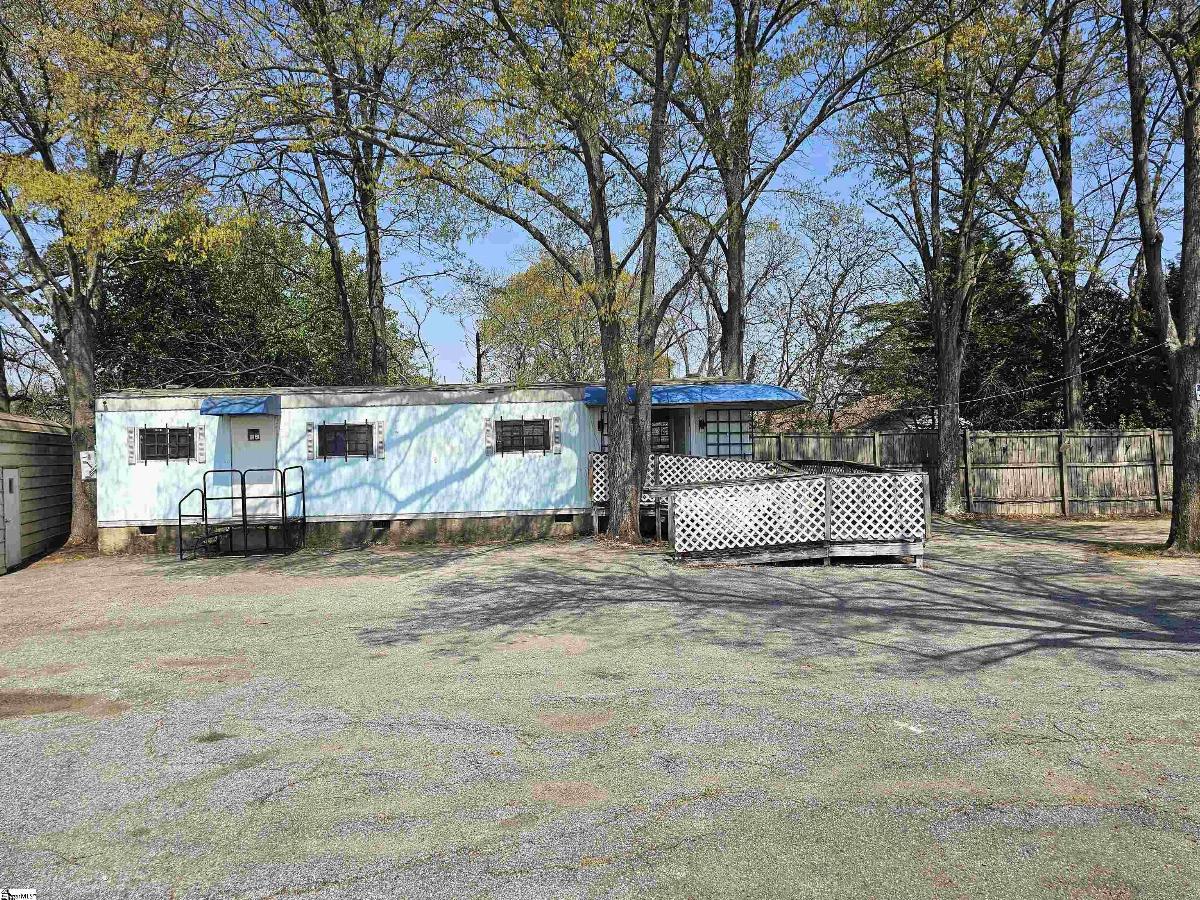 2159 Chesnee Highway