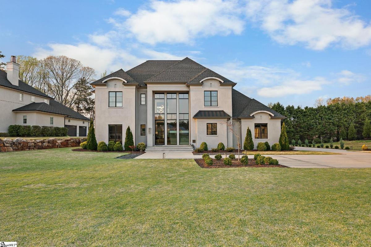 559 Adaliz Way