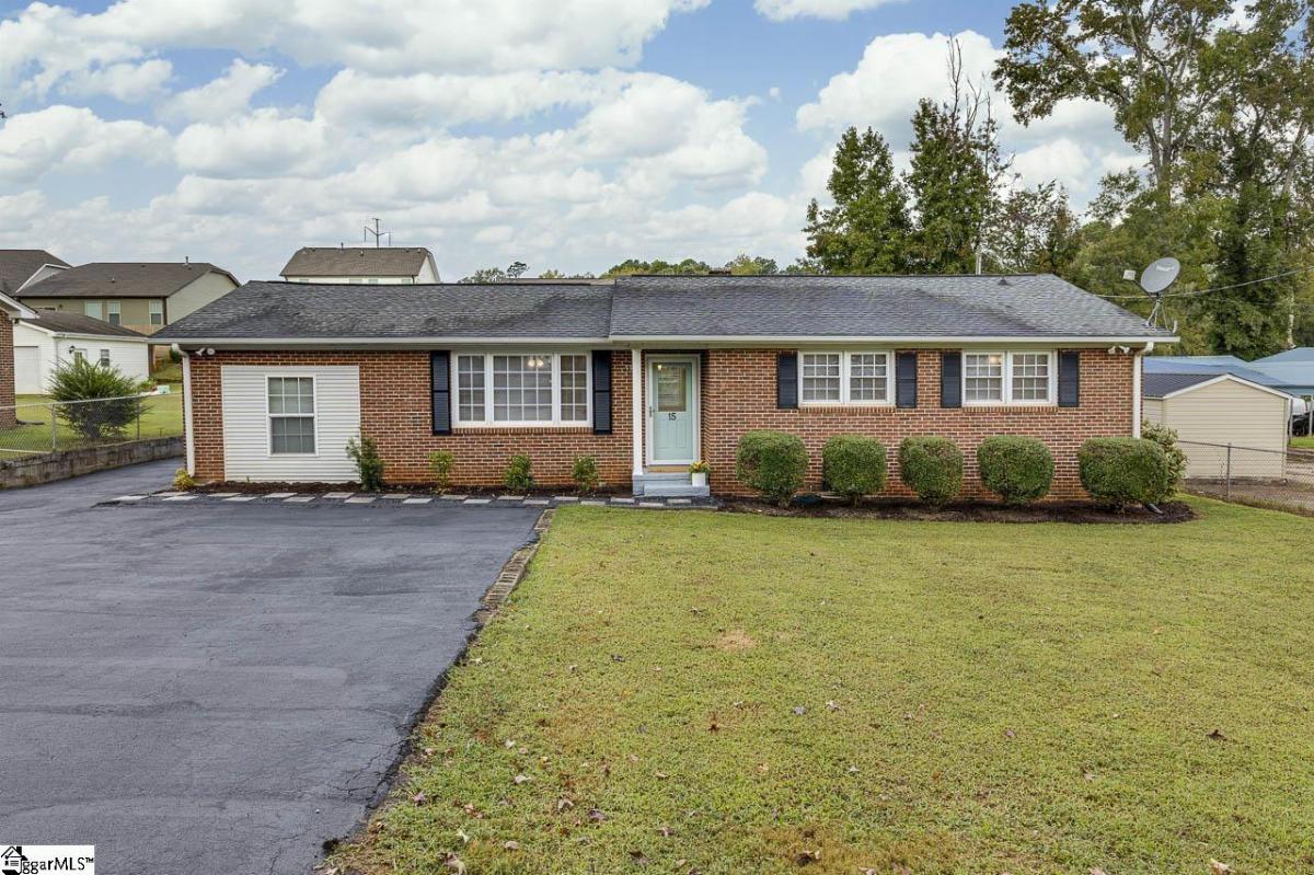 15 Strawberry Drive