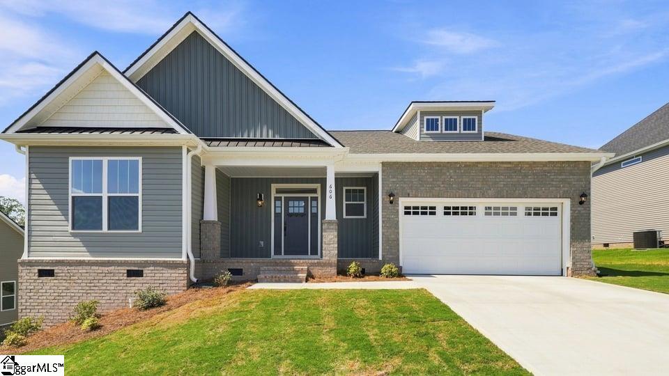 606 Hidden Creek Court