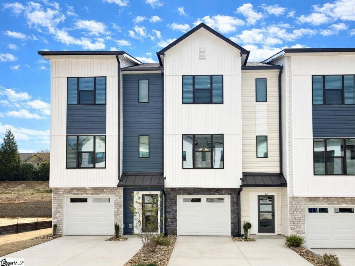 12 Pikewood Lane