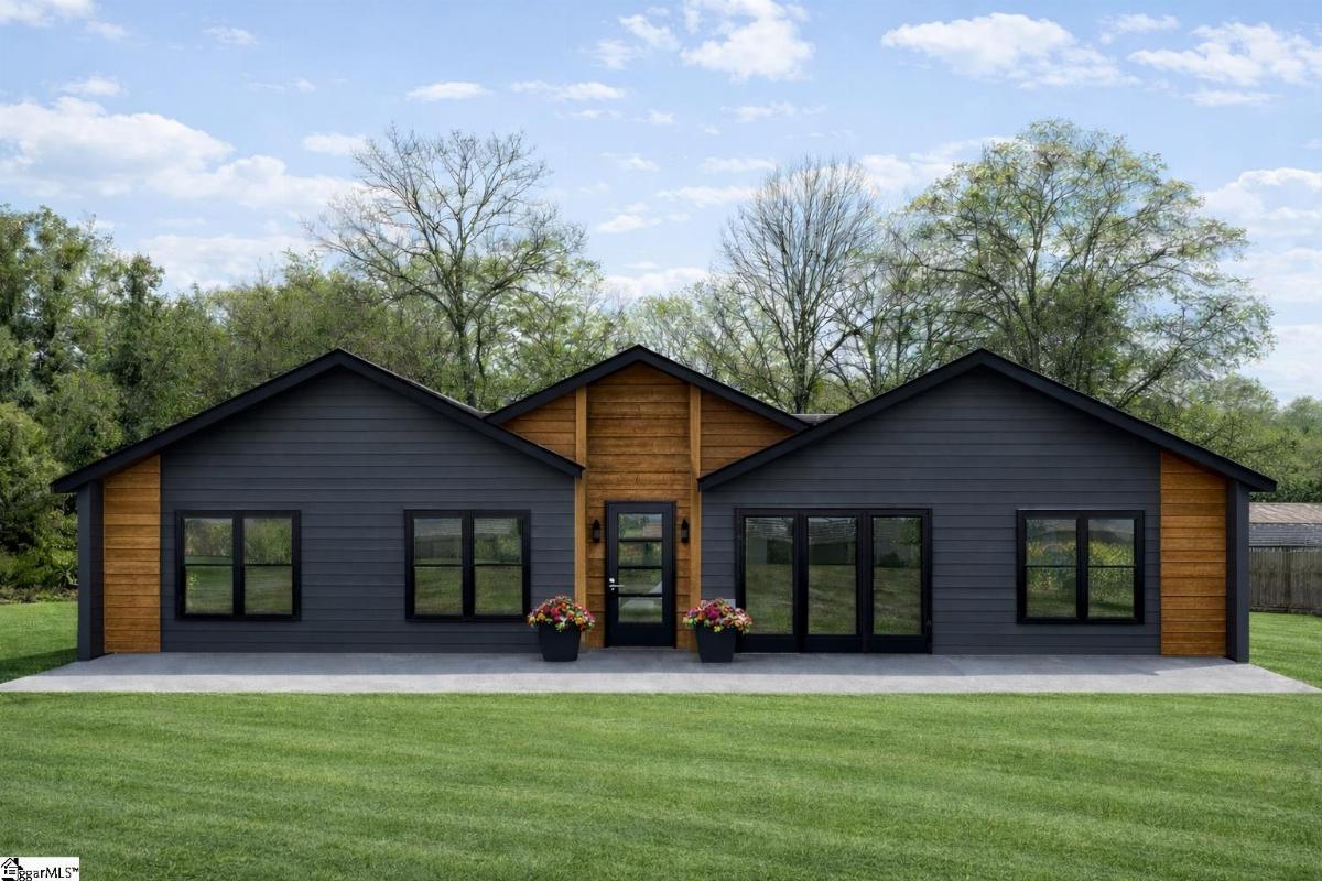 105 Middleton Lane