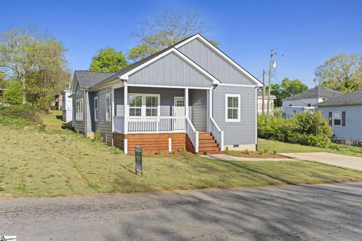 54 3rd Avenue