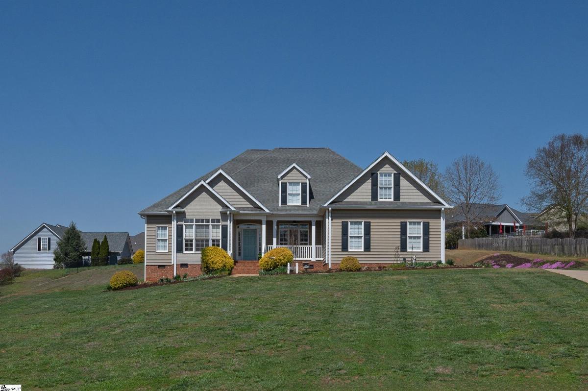 10 Saddle Creek Court