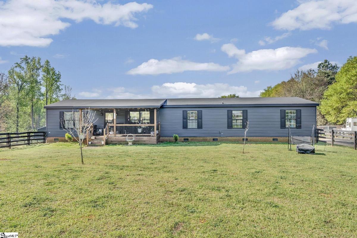 121 Capeview Lane