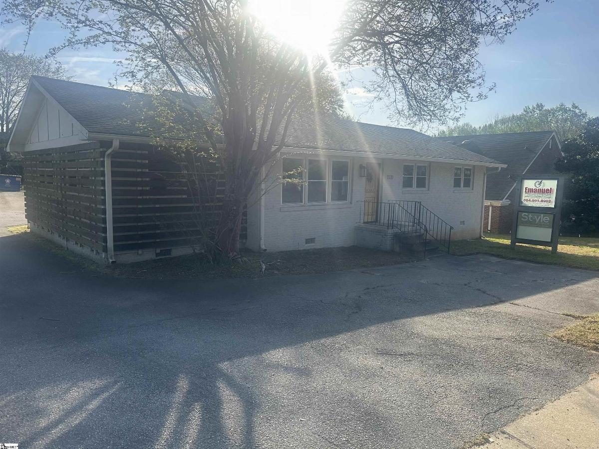 1320 Haywood Road