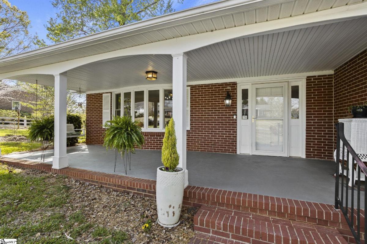 126 Shannon Lake Circle