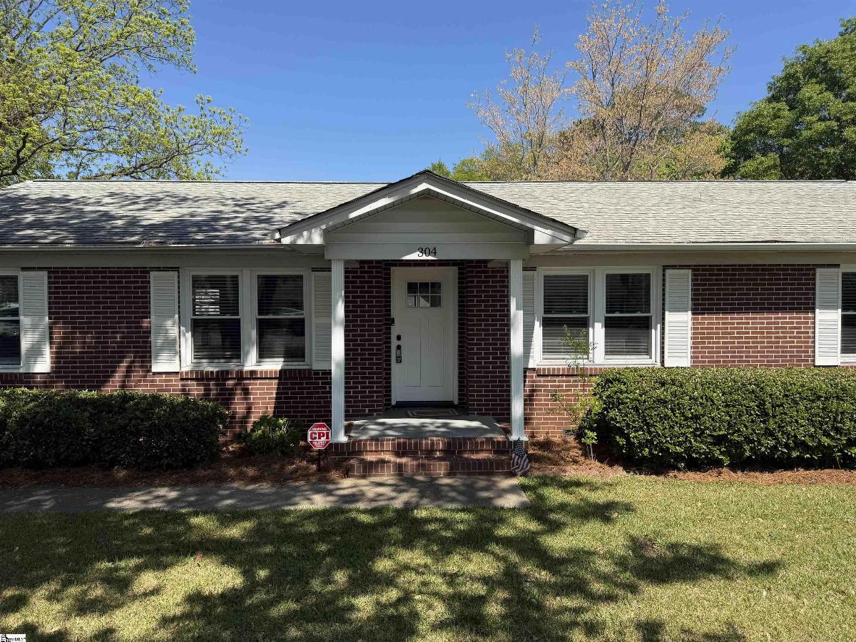 304 Pine Knoll Drive