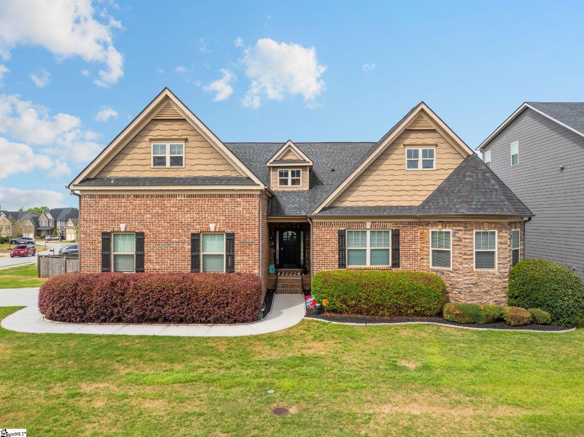 156 Fort Drive