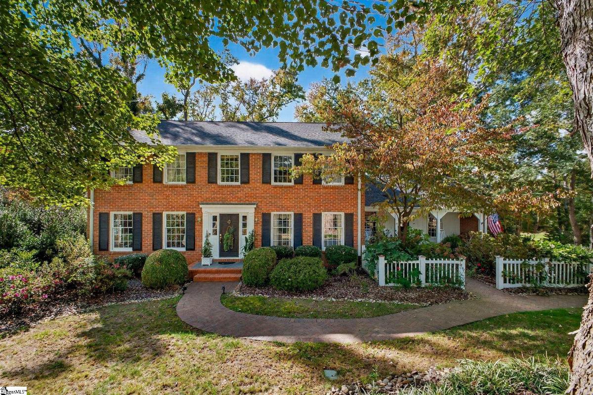 206 Honey Horn Drive