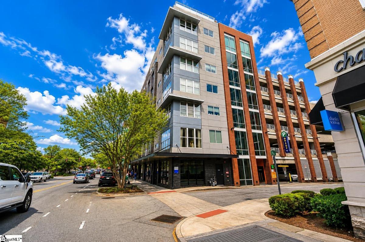 100 E Washington Street