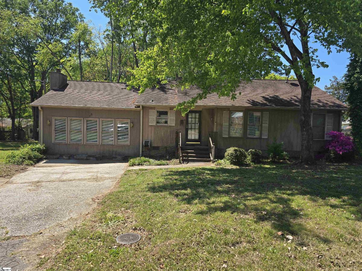 4 Cardinal Drive