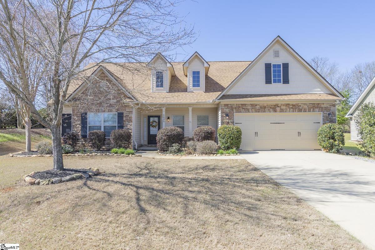 1001 Drakes Crossing