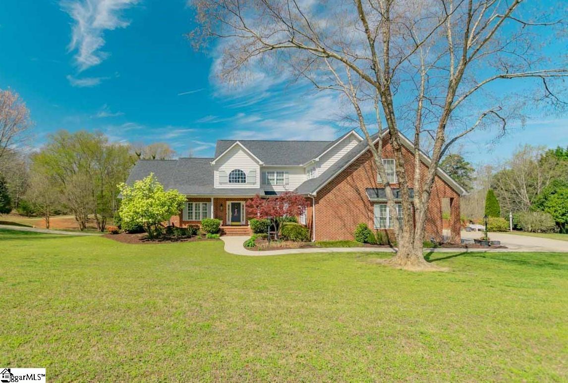 301 Rivercrest Drive
