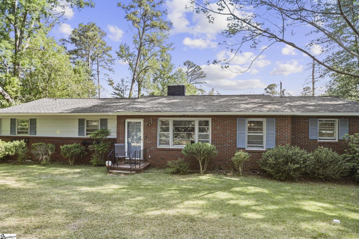 118 Kensington Drive