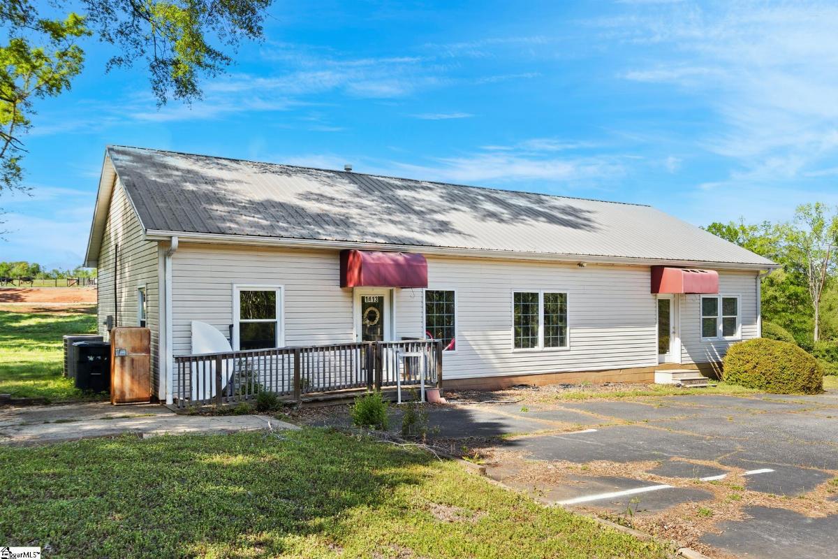 1413 Highway 49