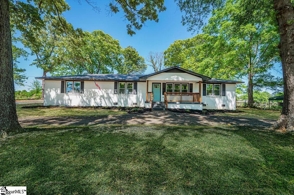 218 Ridgecrest Way