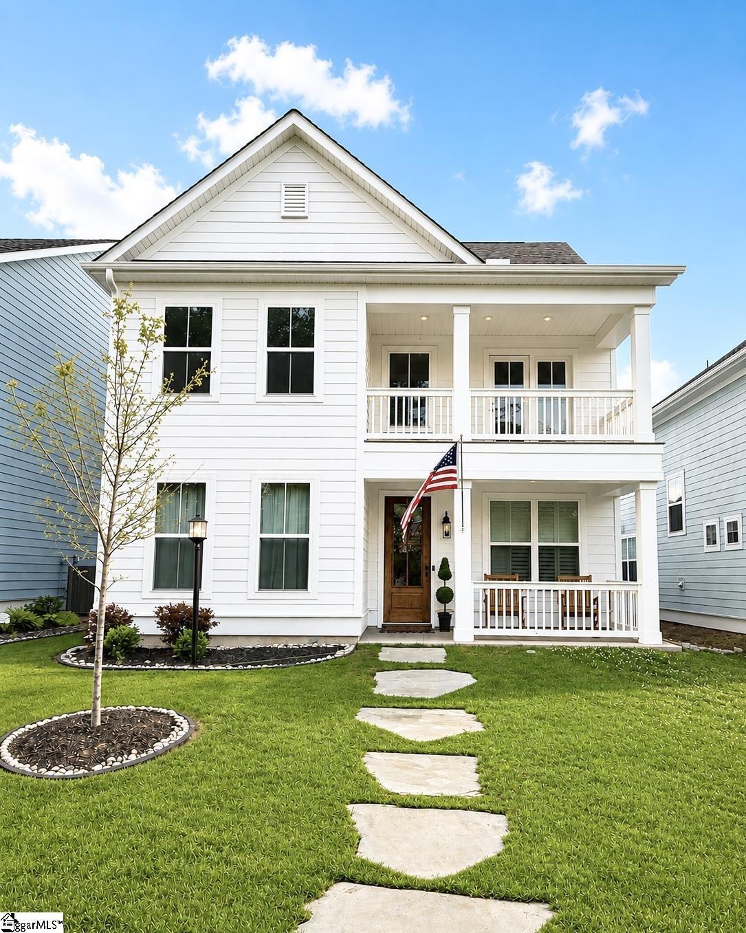 8 Toynbee Drive