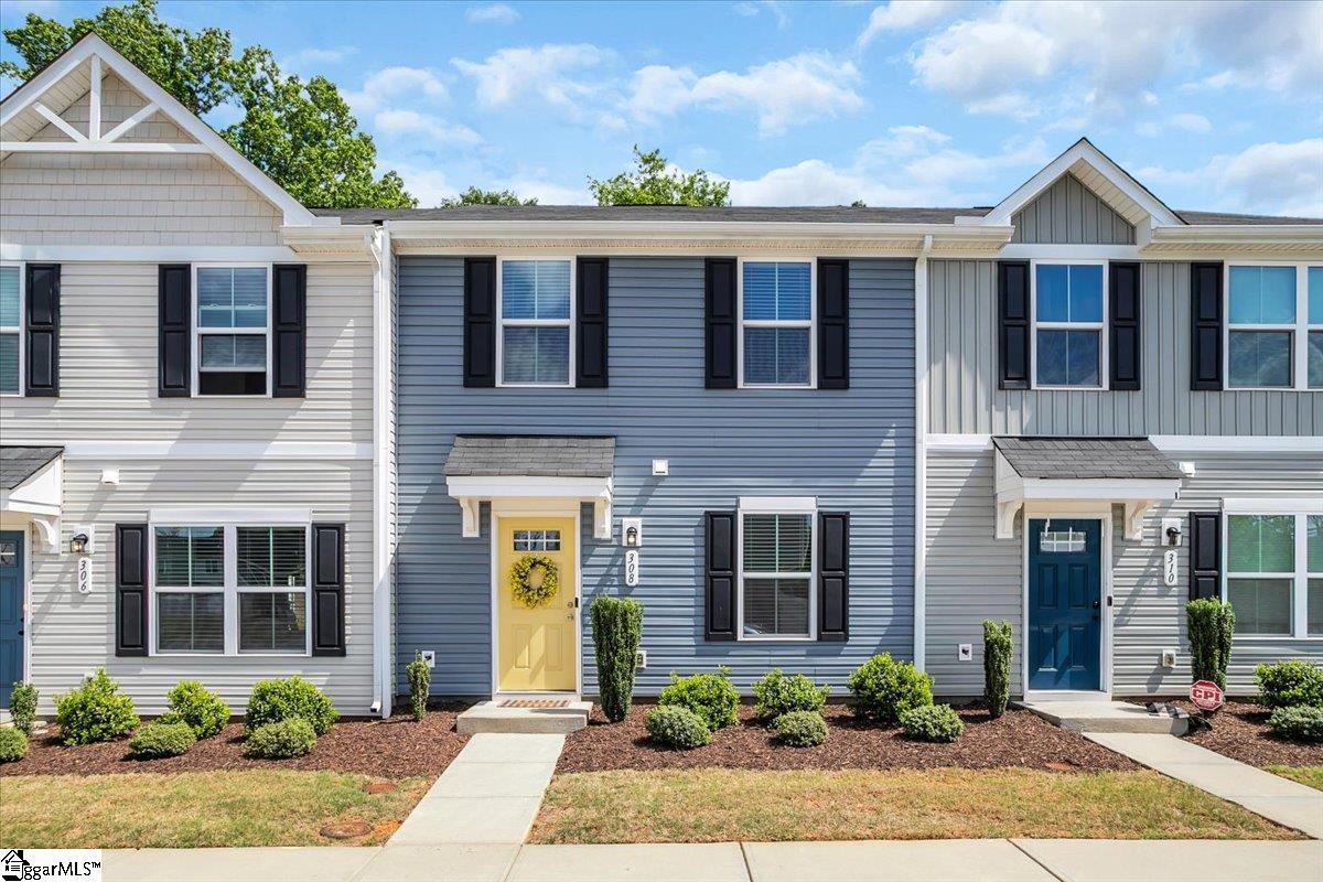 308 Bristling Briar Trail