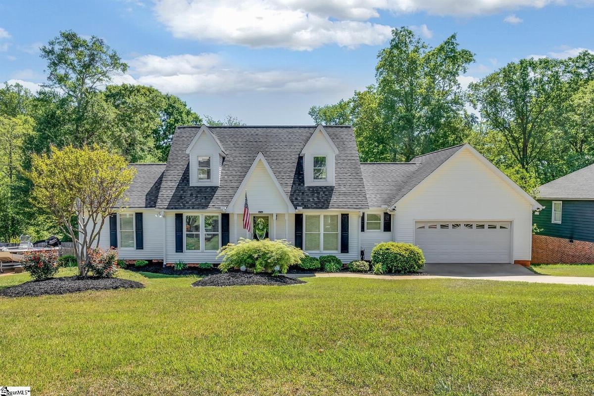 162 Woodcreek Drive