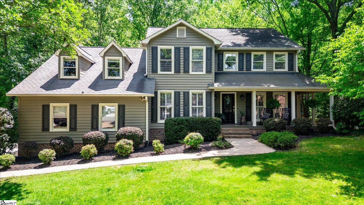 22 Ashwicke Lane