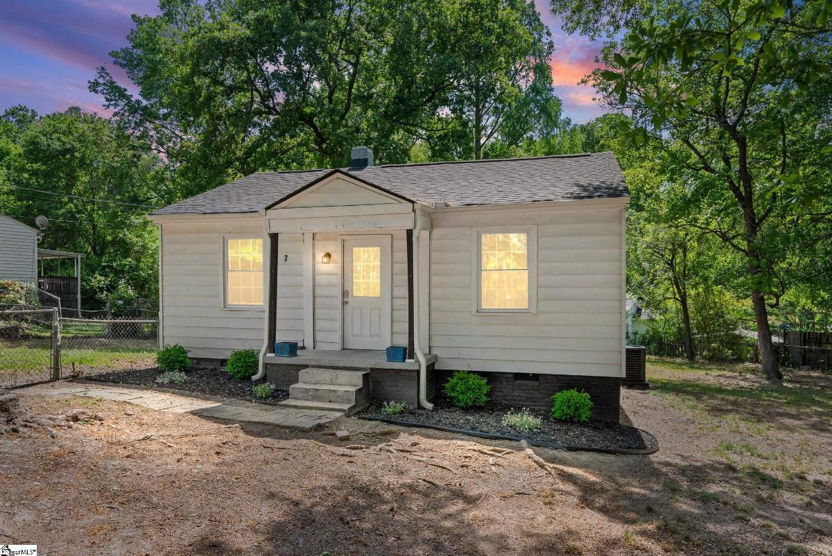 7 Terrell Avenue
