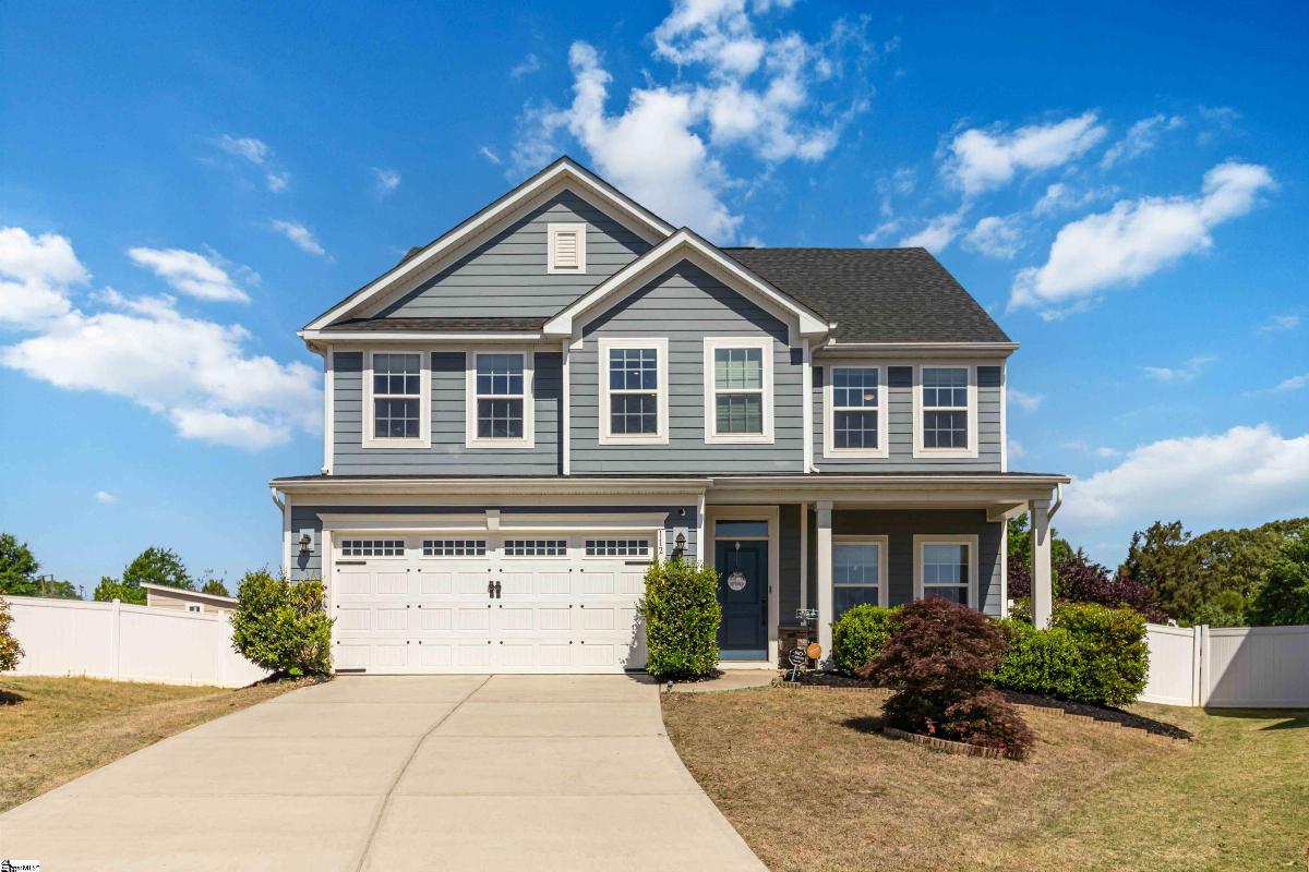 112 Mohegan Way