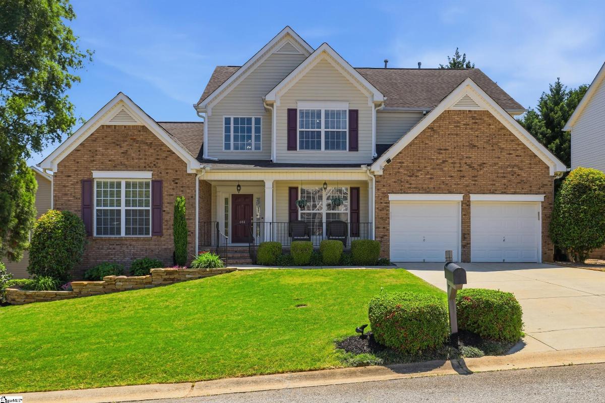 404 Summergreen Way