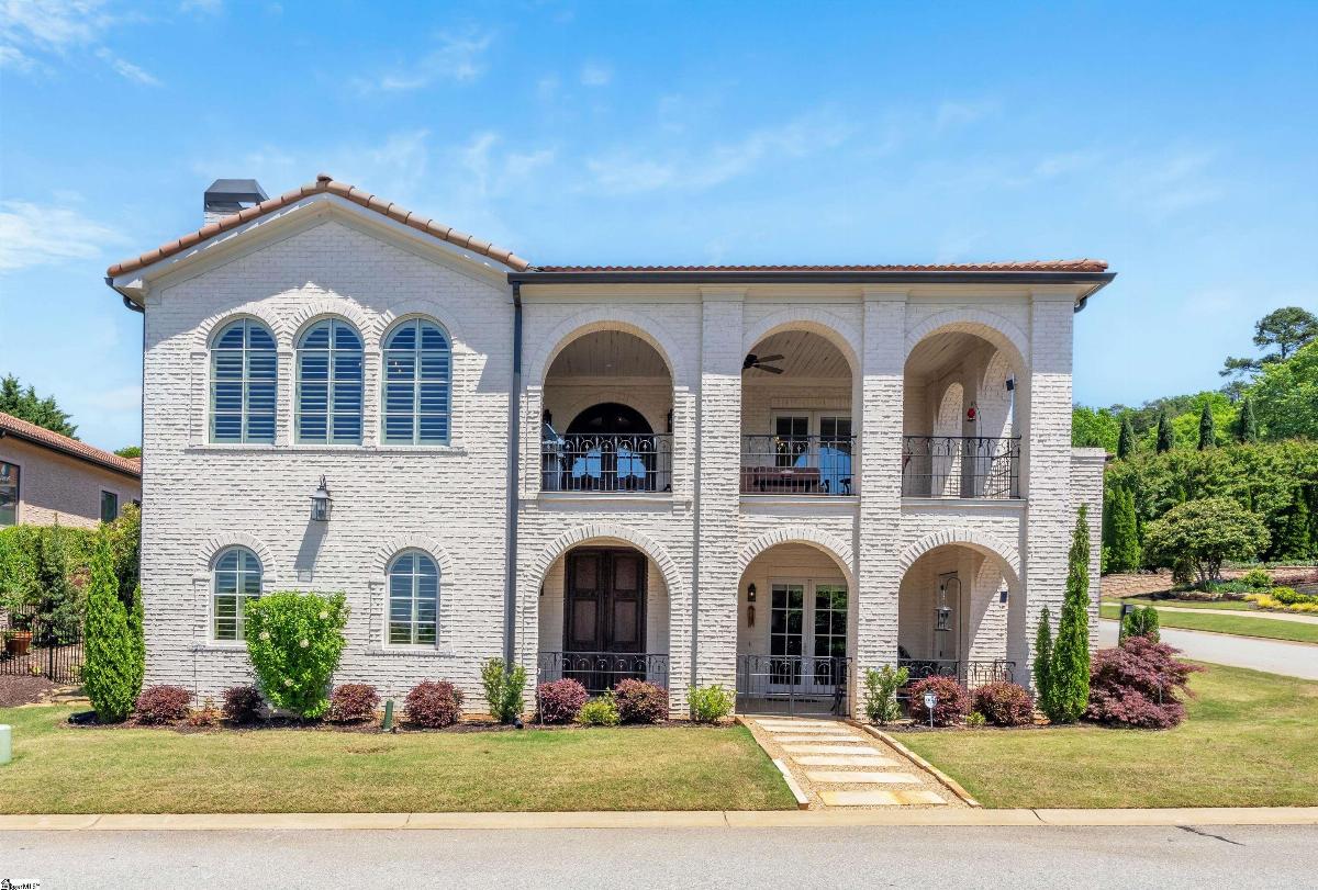 19 Cortona Circle