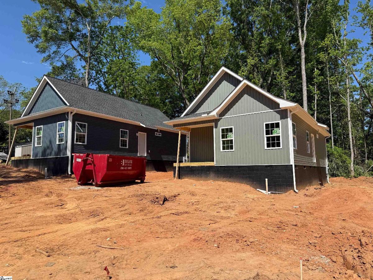 119 Wolf King Way