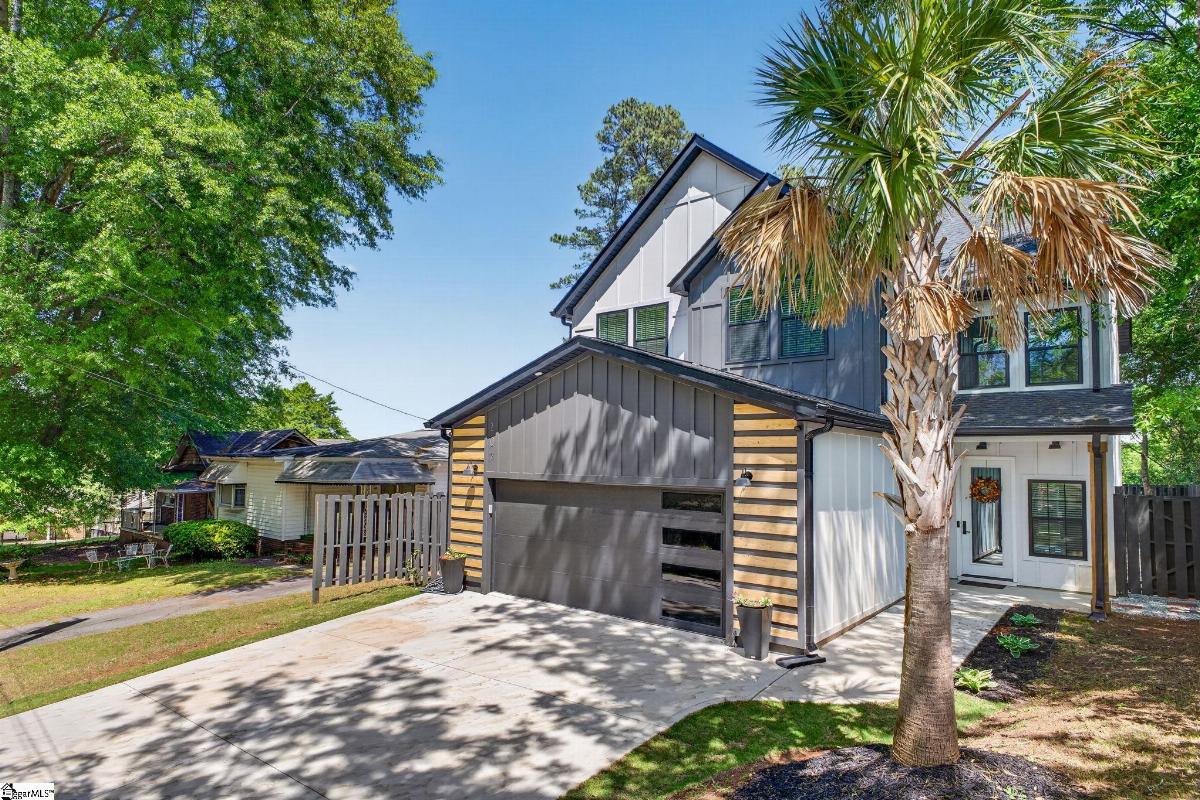 107 N 3rd Street