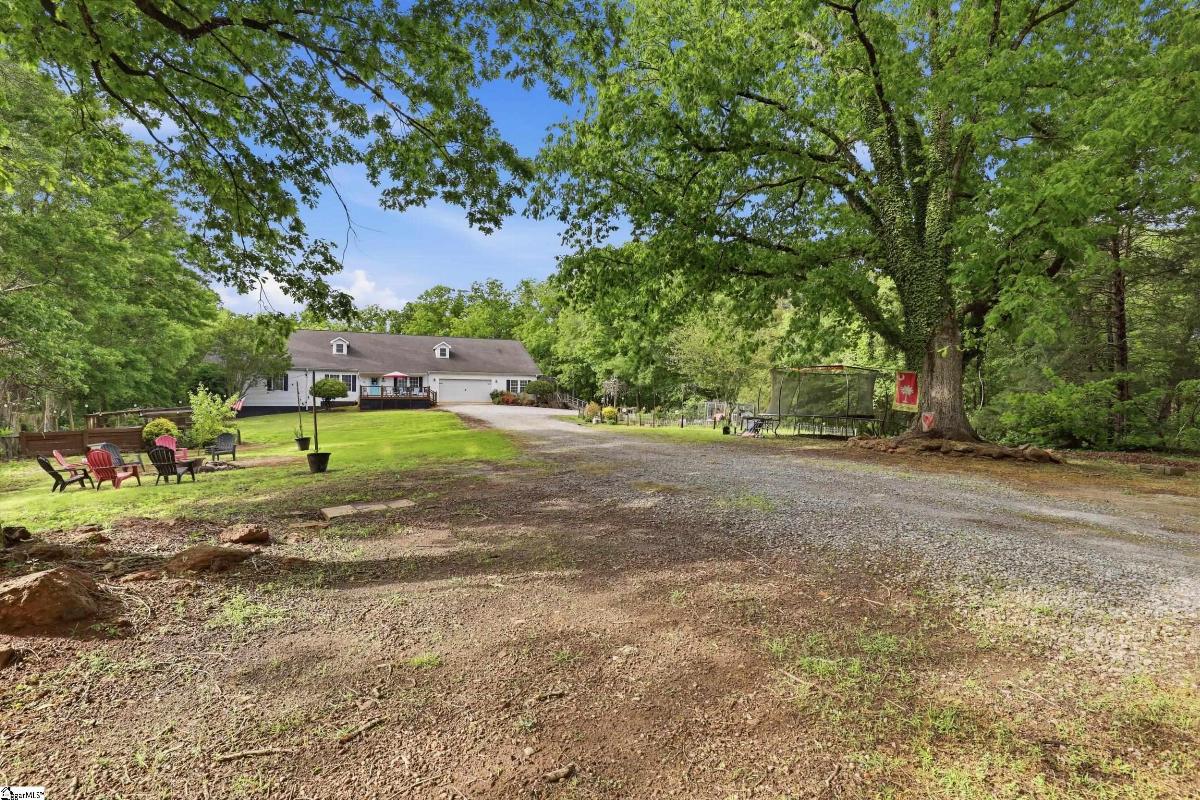 402 Ragsdale Road