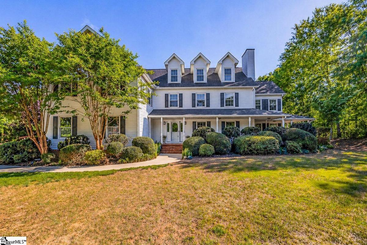 10 Woodsage Court