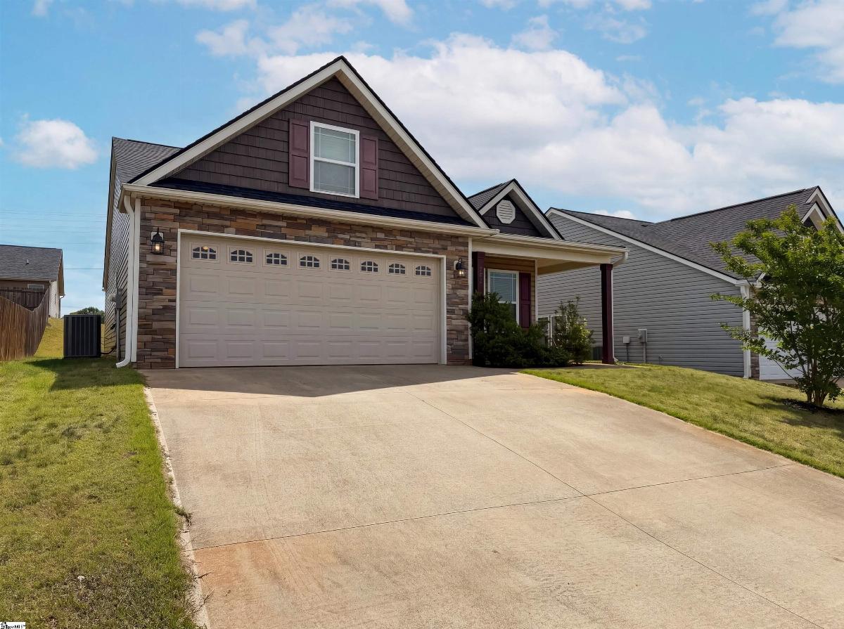 282 Highland Springs Loop