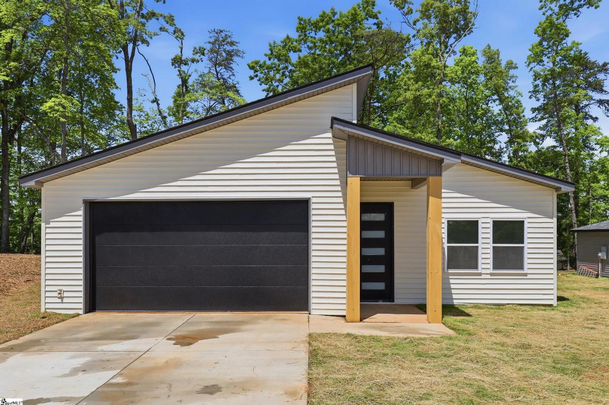 1077 Country Club Road