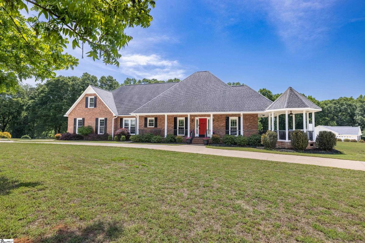 1010 Buck Tree Lane