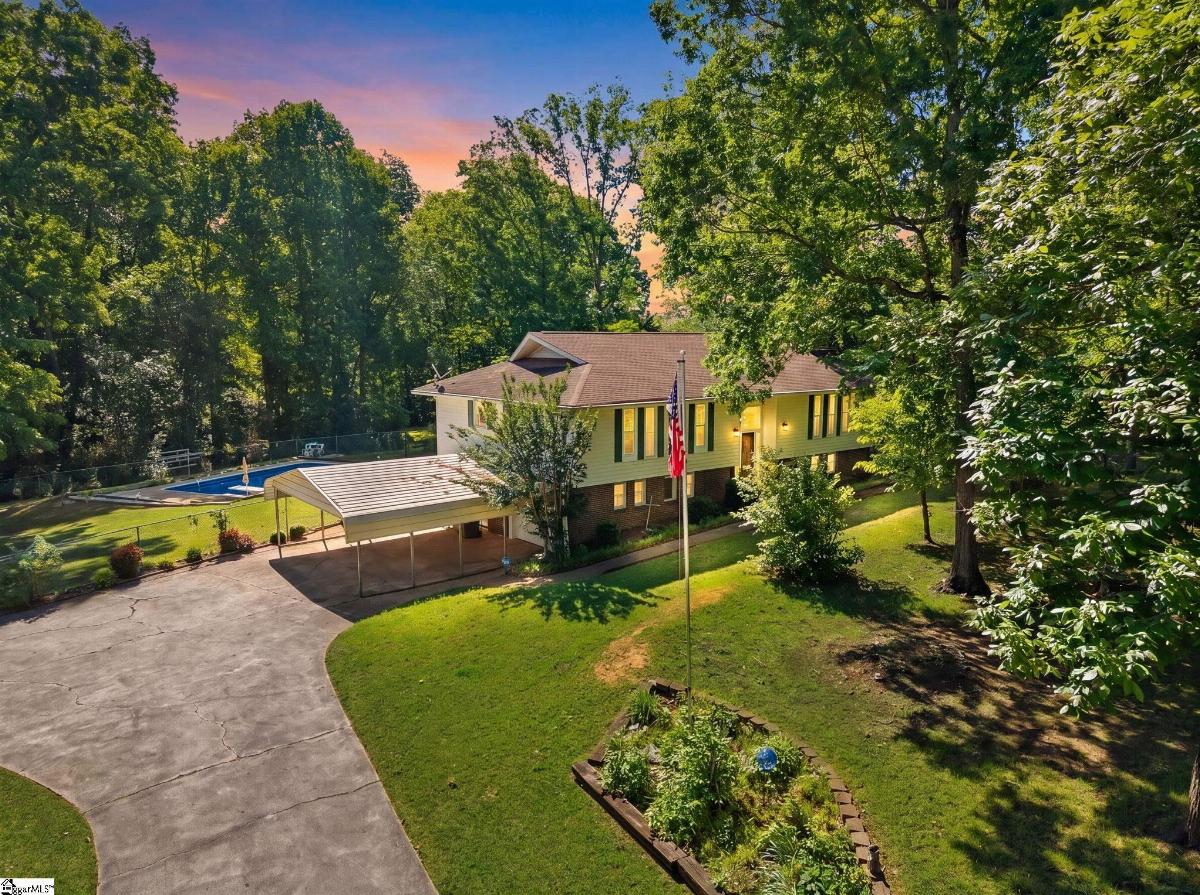 1206 Cely Road