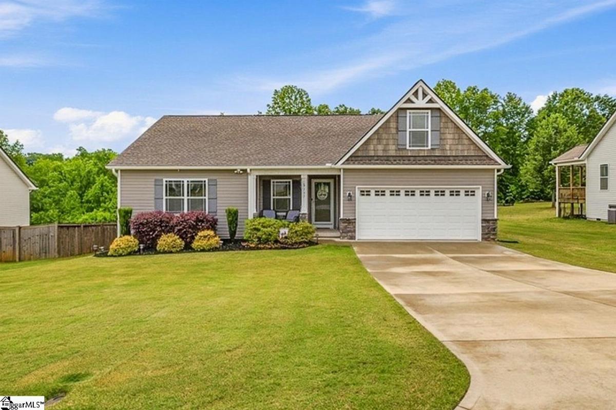 740 Hammett Pointe Court