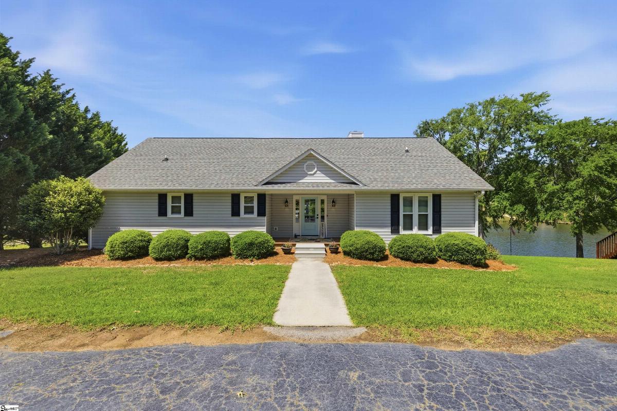 360 Topsail Drive