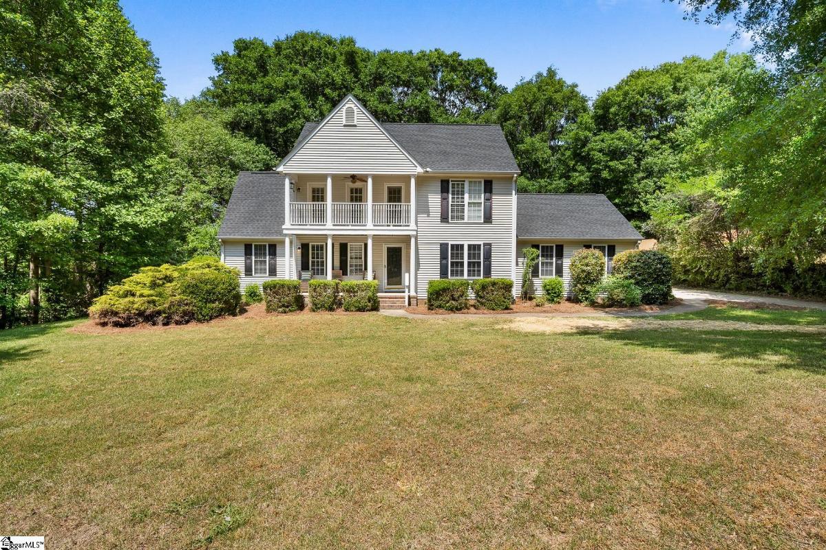 115 Crosscreek Drive