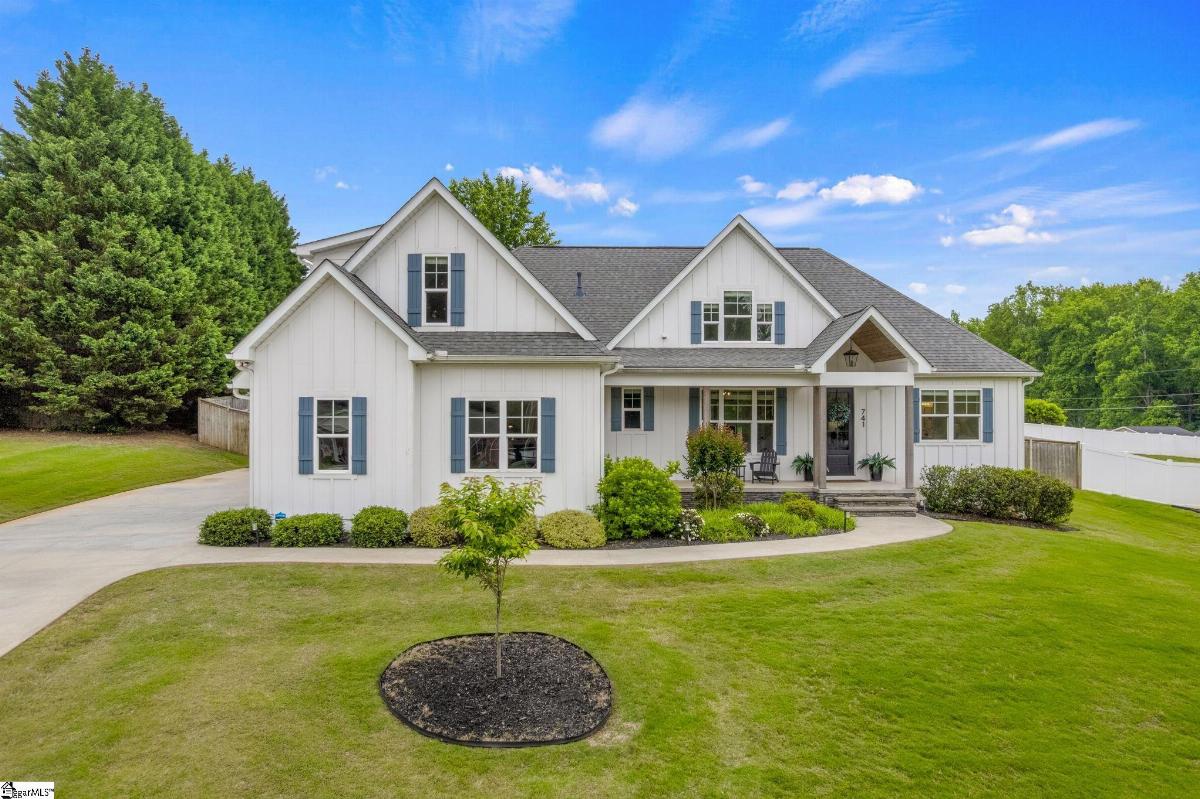 741 Brookdale Drive