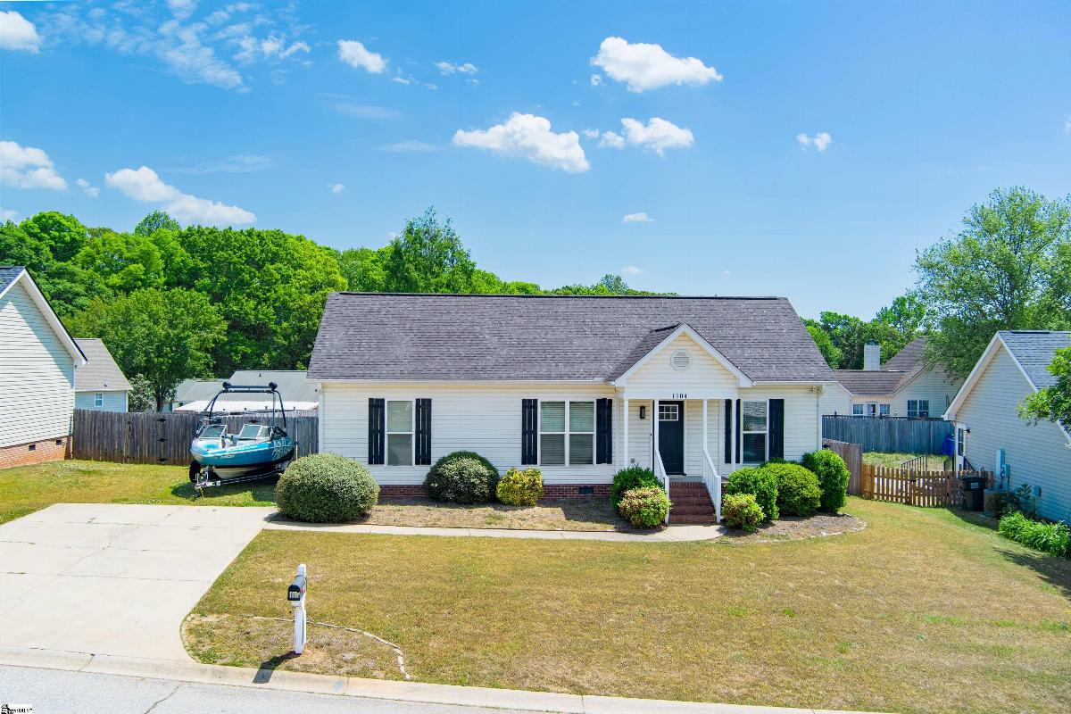 1104 Dunwoody Drive