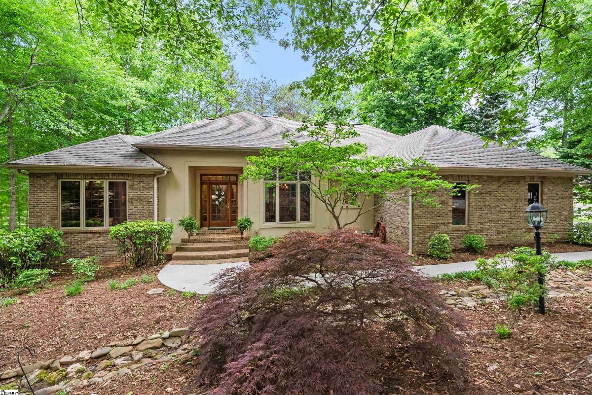 411 Woodridge Drive